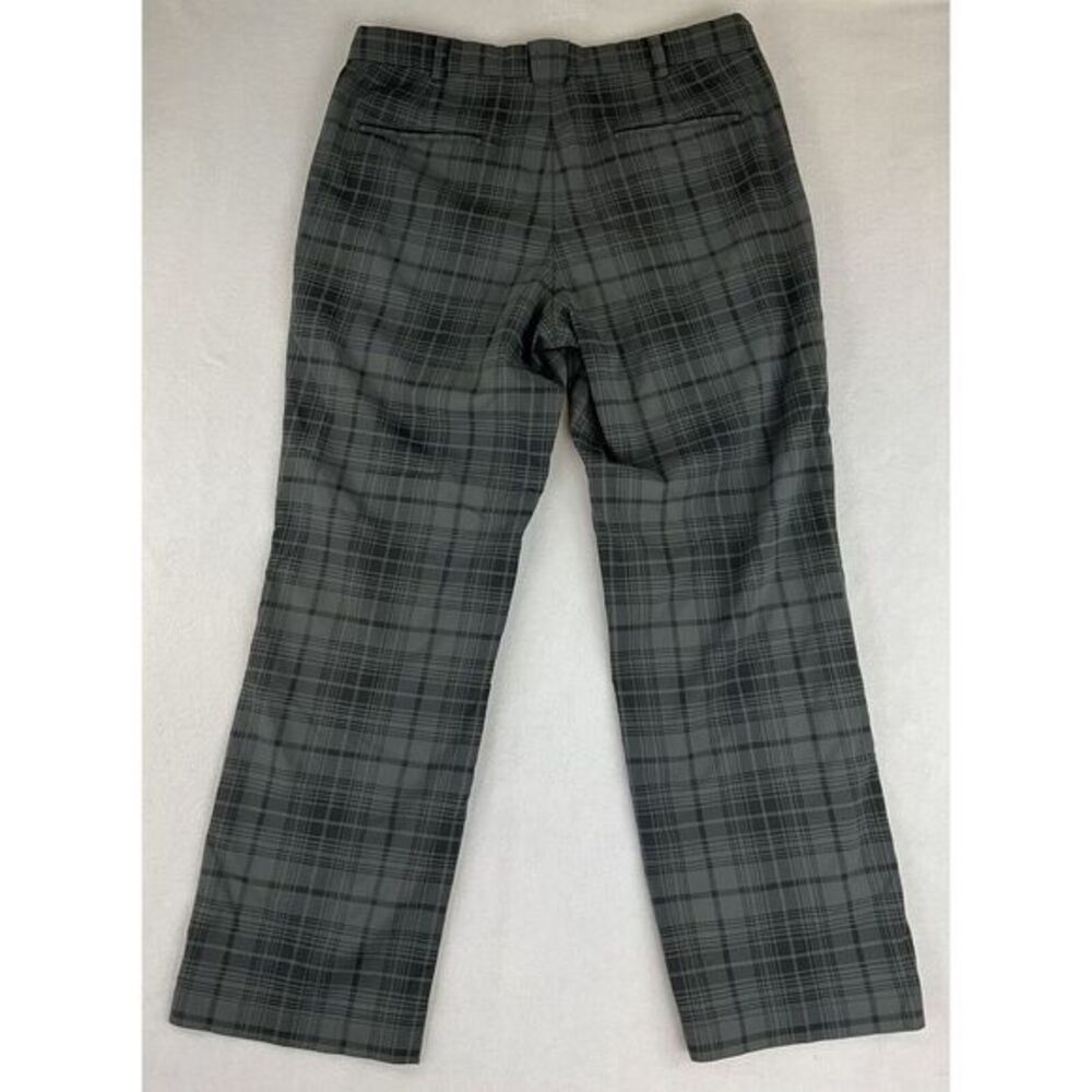 Nike Men's Black and Gray Plaid Chinos - Picture 9 of 10